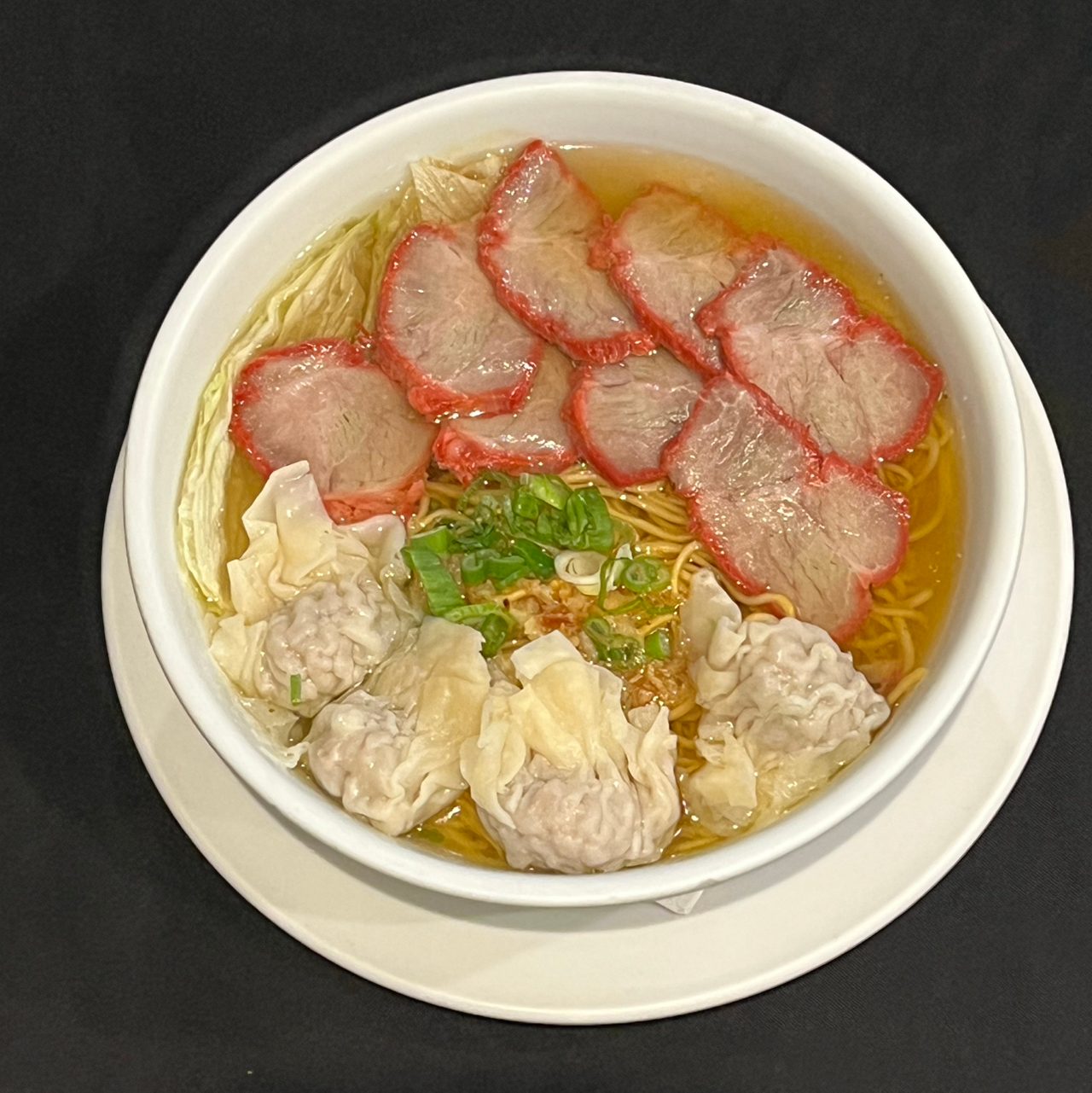 E7. Wontons & Pork Noodle Soup.