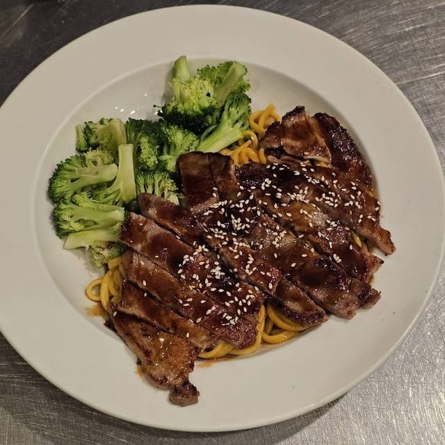 Teriyaki Lo-mein Noodles Platter.