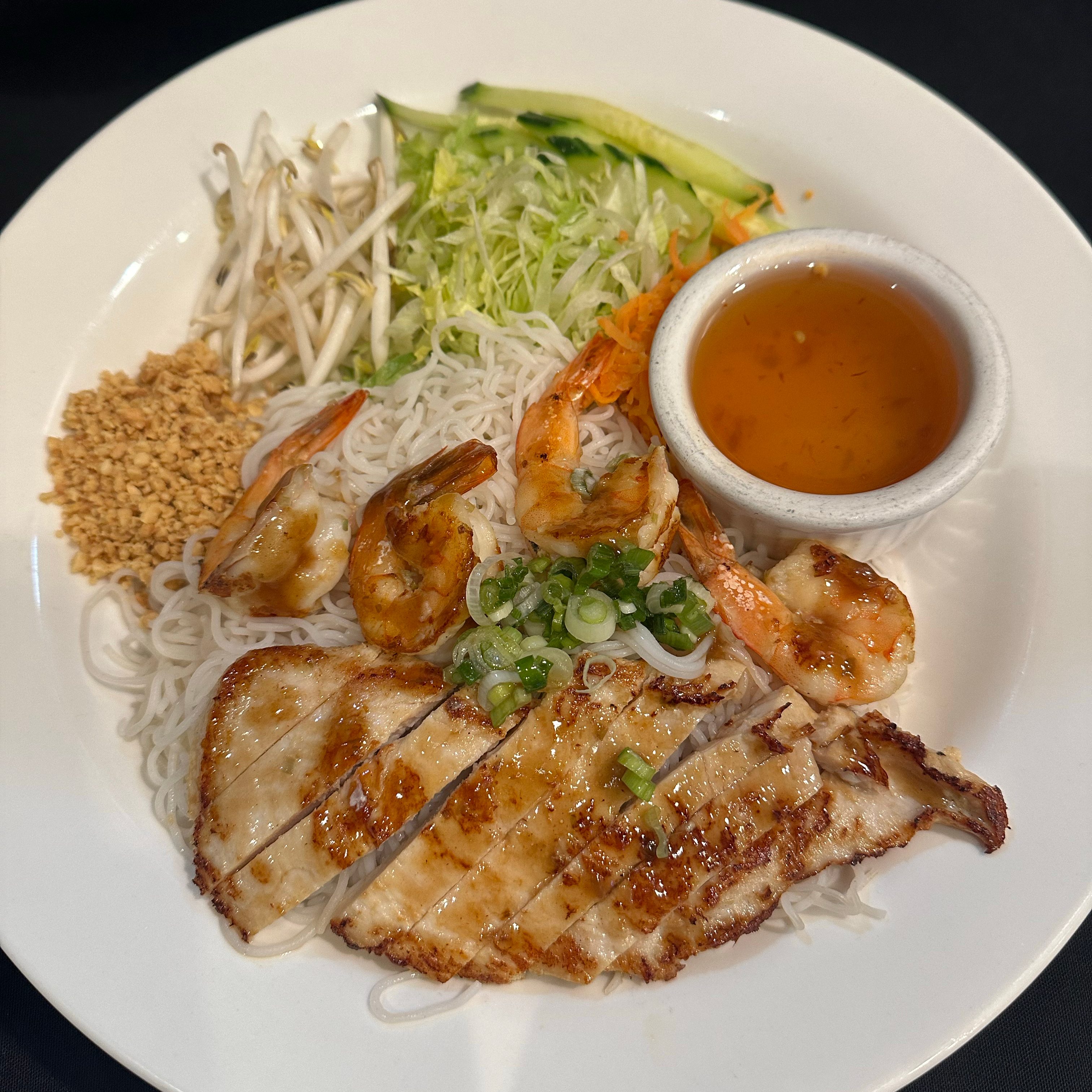 4. Grilled Chicken & Shrimp Platter.